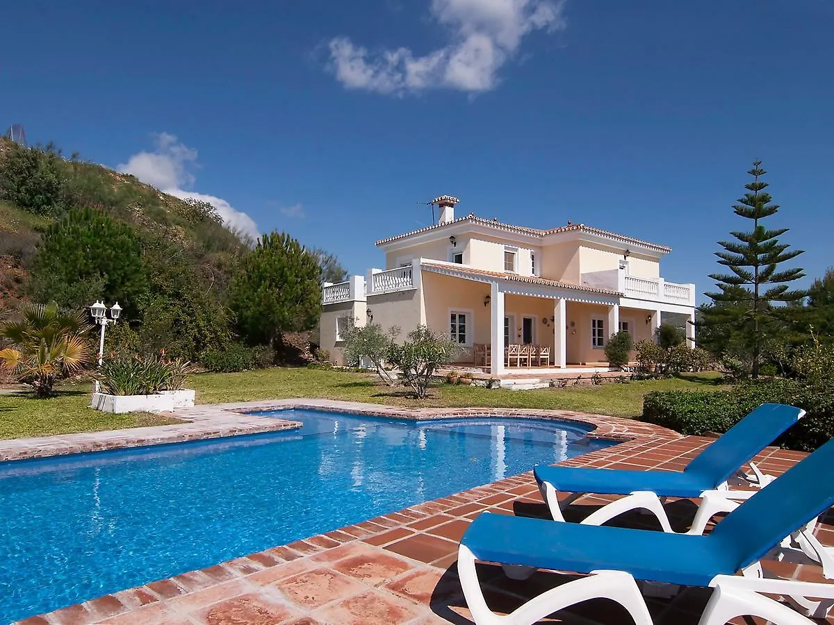 Holiday Home Finca Kriekenbergh 토레 데 베나갈본